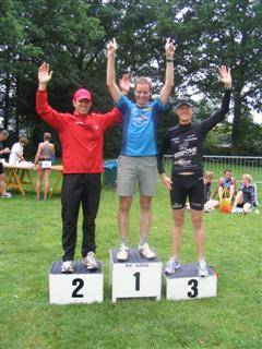 Een geheel Triathlon Club Twente podium in Hengelo