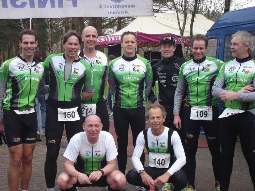 Team van TCT bij bosfietsloop